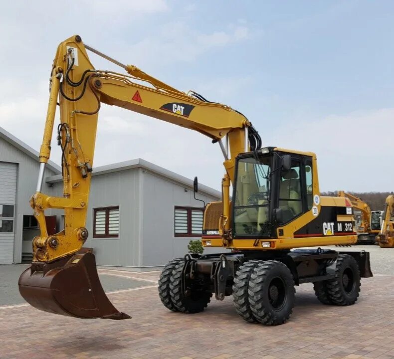 Экскаватор jcb js 330. Экскаватор номер телефона. Номера телефонов. Экскаватор jcb 330 lct2. Экскаватор номер телефона.