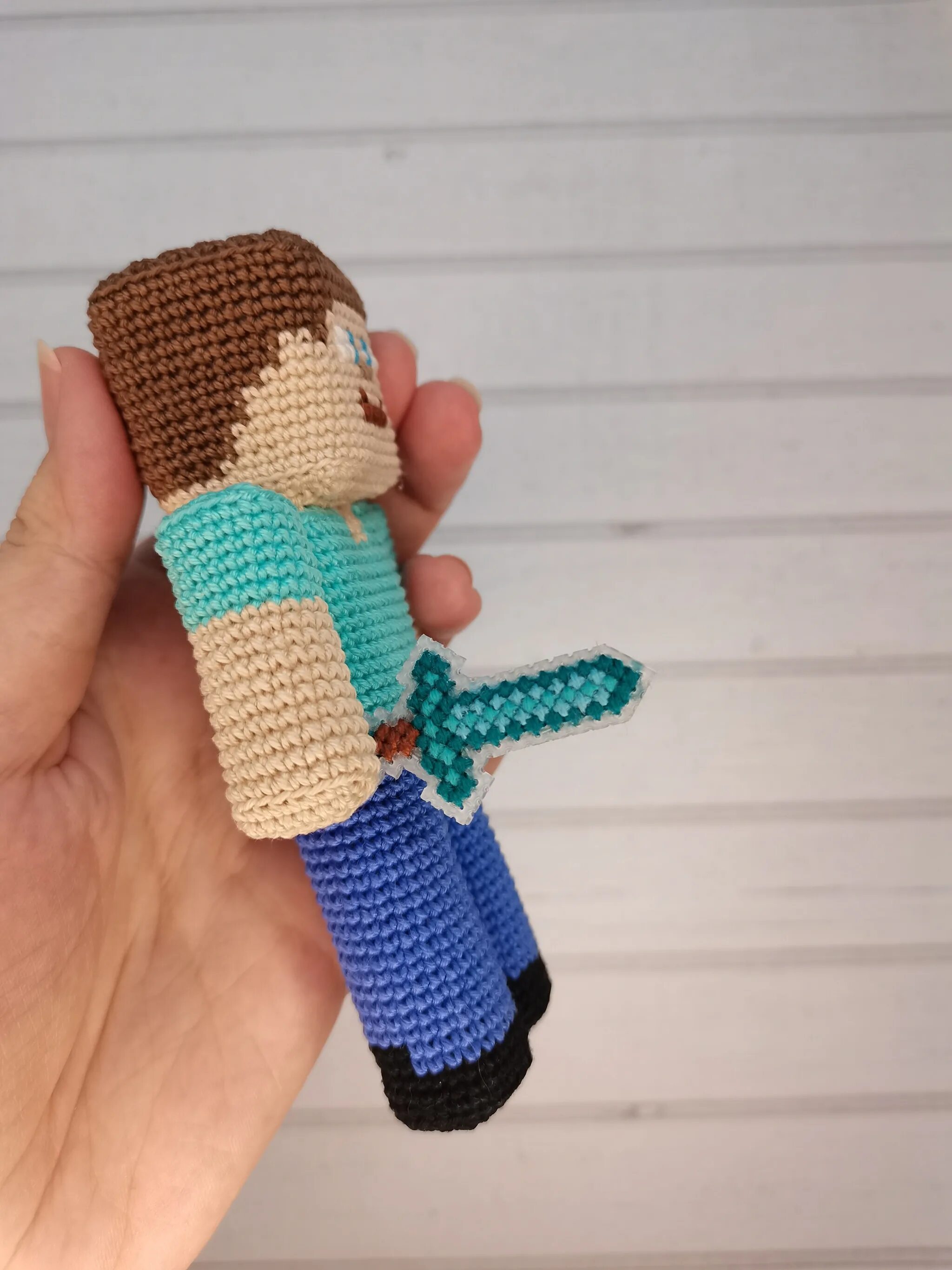 Майнкрафт амигуруми. Майнкрафт амигуруми. Крипер майнкрафт амигуруми. Майнкрафт амигуруми. Вязаные игрушки из майнкрафта.