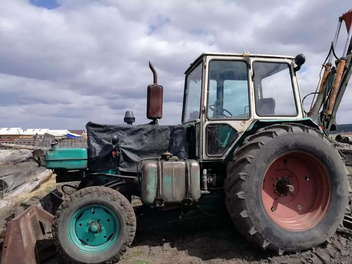 Юмз экскаватор б у. Трактор ЮМЗ 6002. ЮМЗ 6002 экскаватор. ЮМЗ-6 трактор. Трактор ЮМЗ 6 экскаватор.