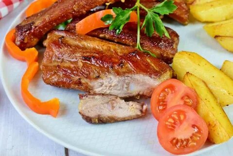 Свиные ребрышки на плите