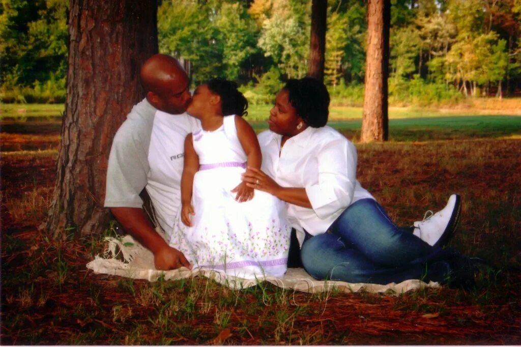 межэтническая семья. Bad family. стильный фотопортрет семья. счастливая семья. D.