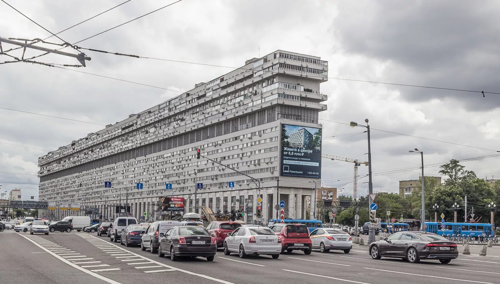 Дом метро тульская