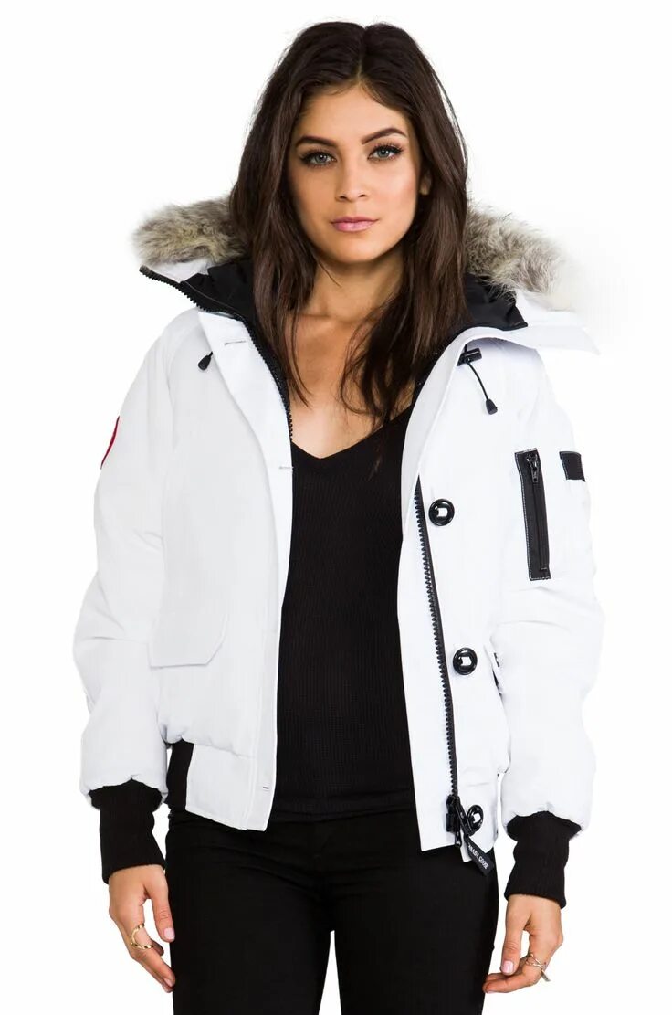 Купить бомбер с капюшоном. Canada Goose women Bomber Parka. Canada Goose бомбер женский. Canada Goose бомбер пуховики белый. Белый бомбер женский Канада Гус.