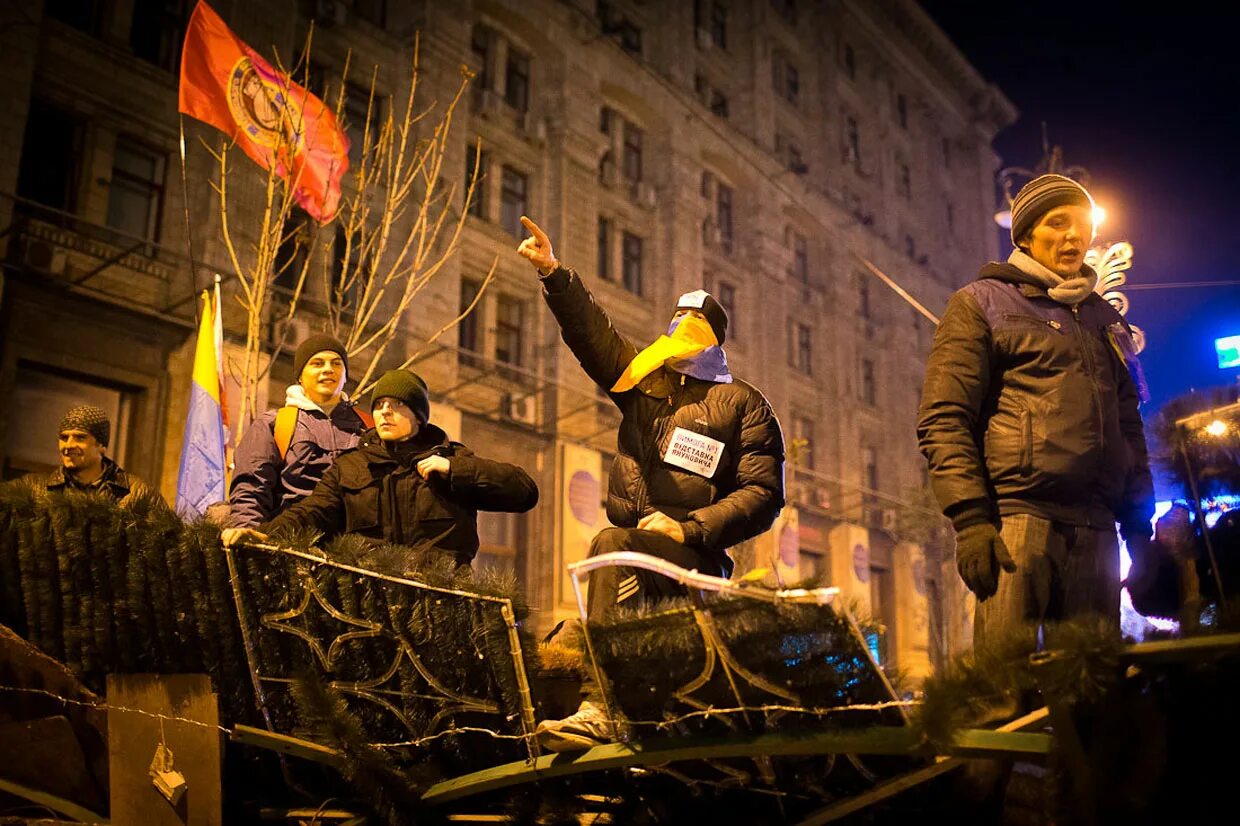 Баррикады Майдан 2013. Евромайдан 2014. Евромайдан баррикады. Мельник украина майдан