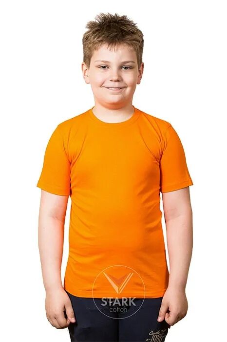 Плотный мальчик. Футболка для мальчика. Майка для мальчика. Оранжевая футболка для мальчика. Оранжевые футболки детские.
