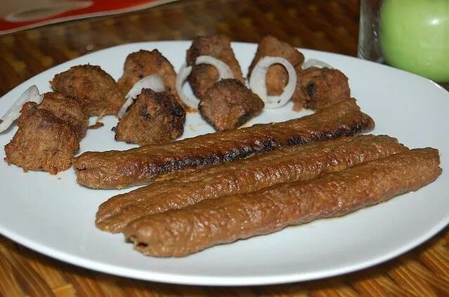 Кебаб 22. Tikka гриль. Кебаб 22. Pizza with kebab. Кебаб 22.