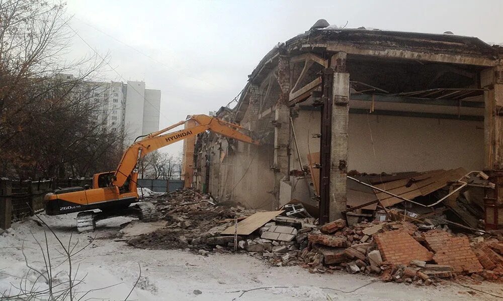 Снос помещений. Снос помещений. Демонтаж цеха. Демонтаж зданий и сооружений. Снос помещений.