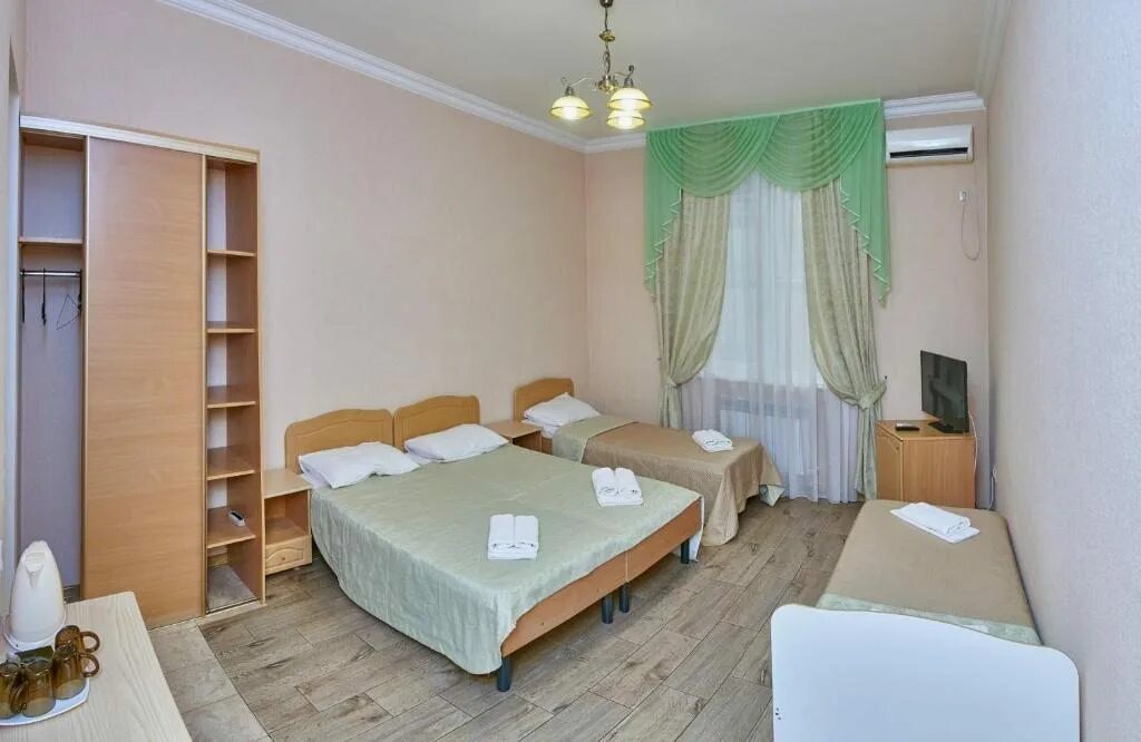 Фотографии компании Севан, кафе в Владивостоке на улица Маковского, 42в
