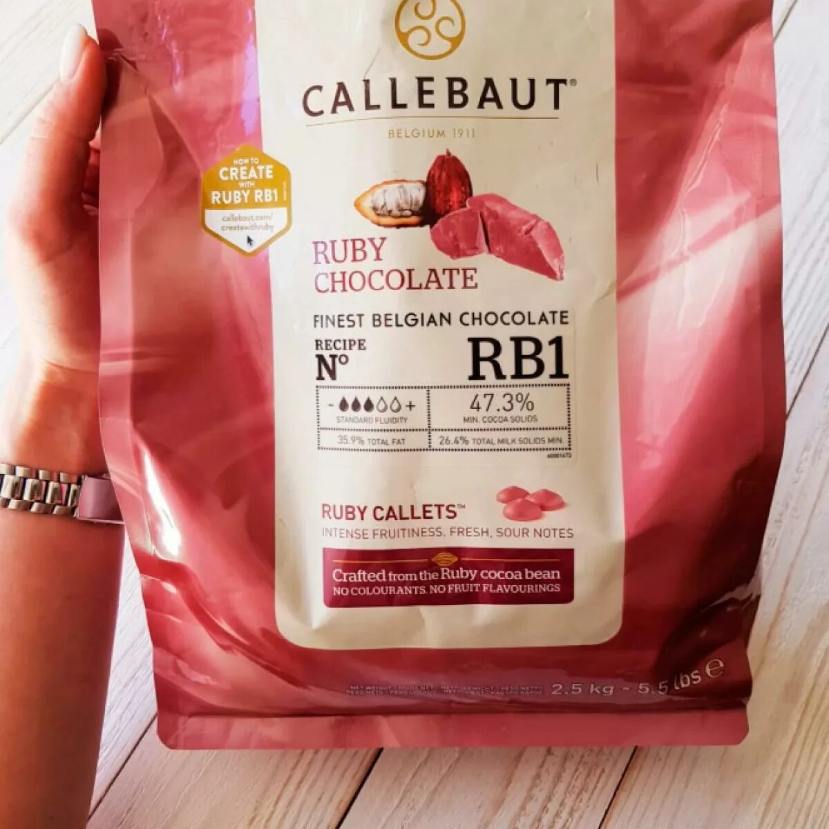 Шоколад молочный Callebaut. Шоколад Руби Каллебаут. Какао Барри Каллебаут. Барри Каллебаут шоколад Руби.