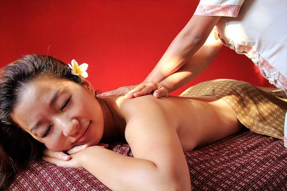 Классический Балийский массаж. Интересные фото с массажа. Японский массаж. Японский массаж для девушки.