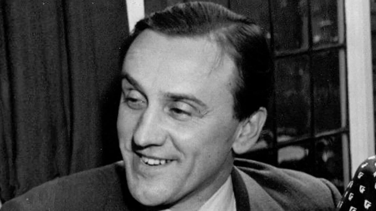 Эндрю уэббер 5 букв сканворд