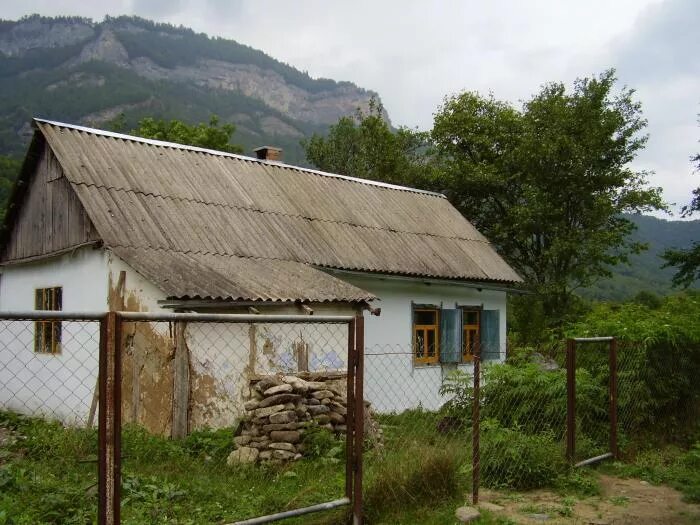 Кировский краснодарский край. Пос Псебай Краснодарский край. Поселок Псебай Мостовский район Краснодарский край. Посёлок городского типа Псебай, Мостовский район, Краснодарский край. Посёлок бурный Краснодарский край Мостовской район.