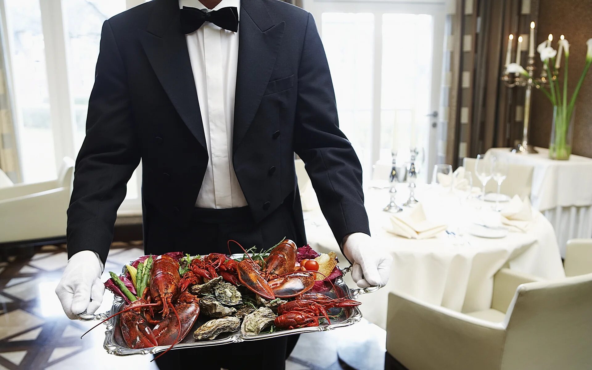 Цветы роскошь. Завтрак с шампанским на море. Еда роскошь. Красивая посуда для ресторана. Лакшери обед.