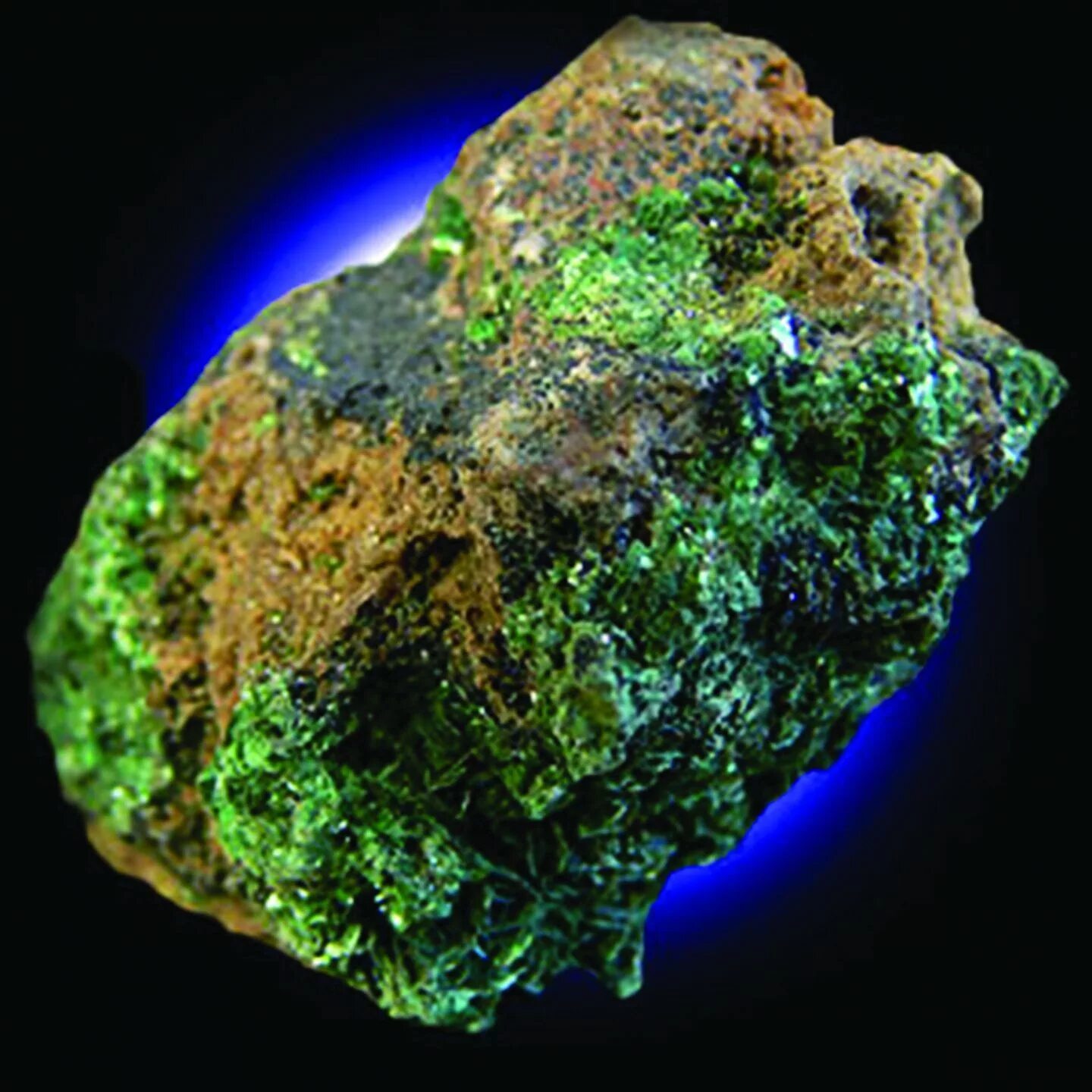 Руда урана сканворд. Уран металл радиоактивный. Уран ископаемое. Уран элемент руда. Рудный Уран.
