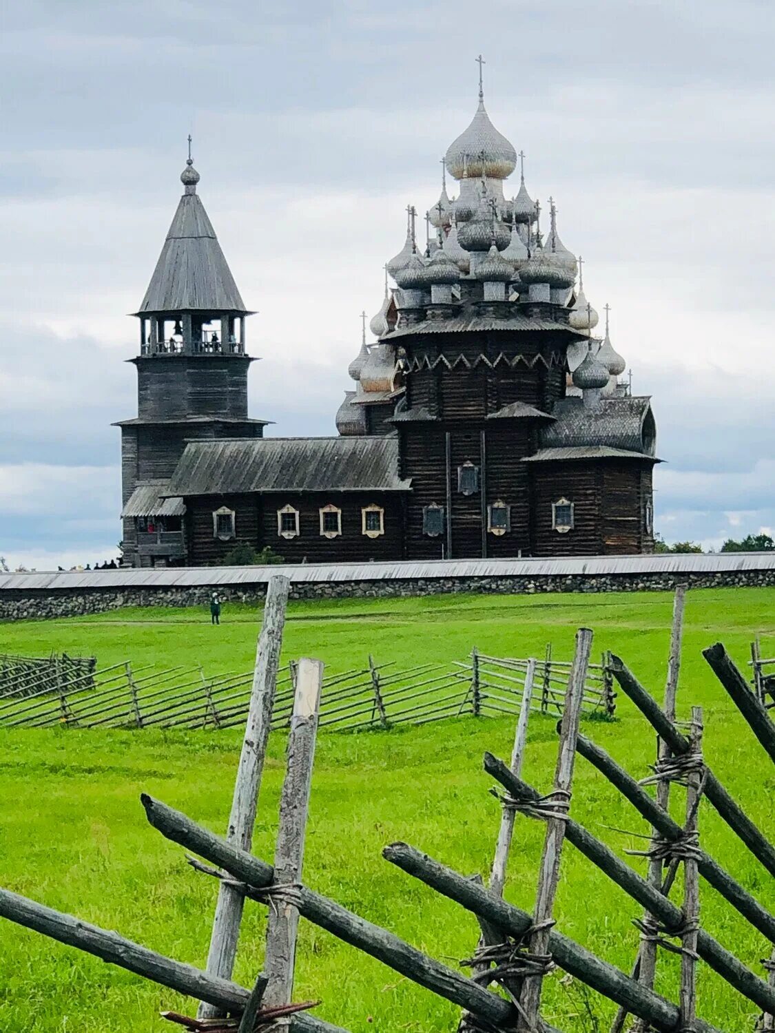 Петрозаводск экскурсии по карелии из петрозаводска. Петрозаводск. Карелия Россия. Республика Карелия Петрозаводск. Петрозаводск красивые фото.