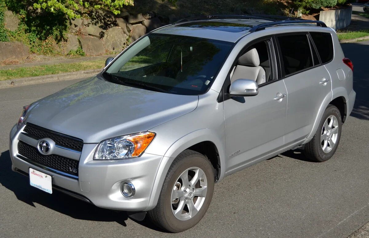 Авито спб рав. Авито спб рав. Тойота рав 4 2010 года. Тойота rav4 старый кузов. Toyota rav4 серебристый.