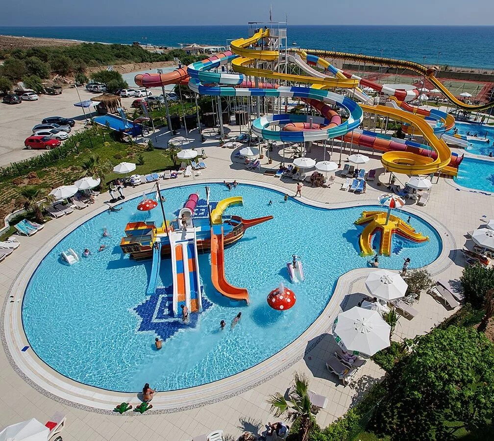 Отдых с детьми большая территория. Tt hotels pegasos resort 5* (аланья). Ic green palace 5* (анталья). Сайленс бич резорт турция. Ic green palace 5 турция.
