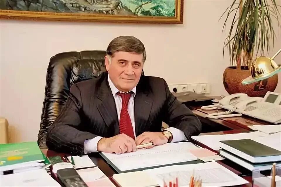 Кумыков малиль данилович россельхозбанк. Аварские националисты. Кумыков малиль данилович. Кумыков малиль данилович. Руководитель газораспределение махачкала.