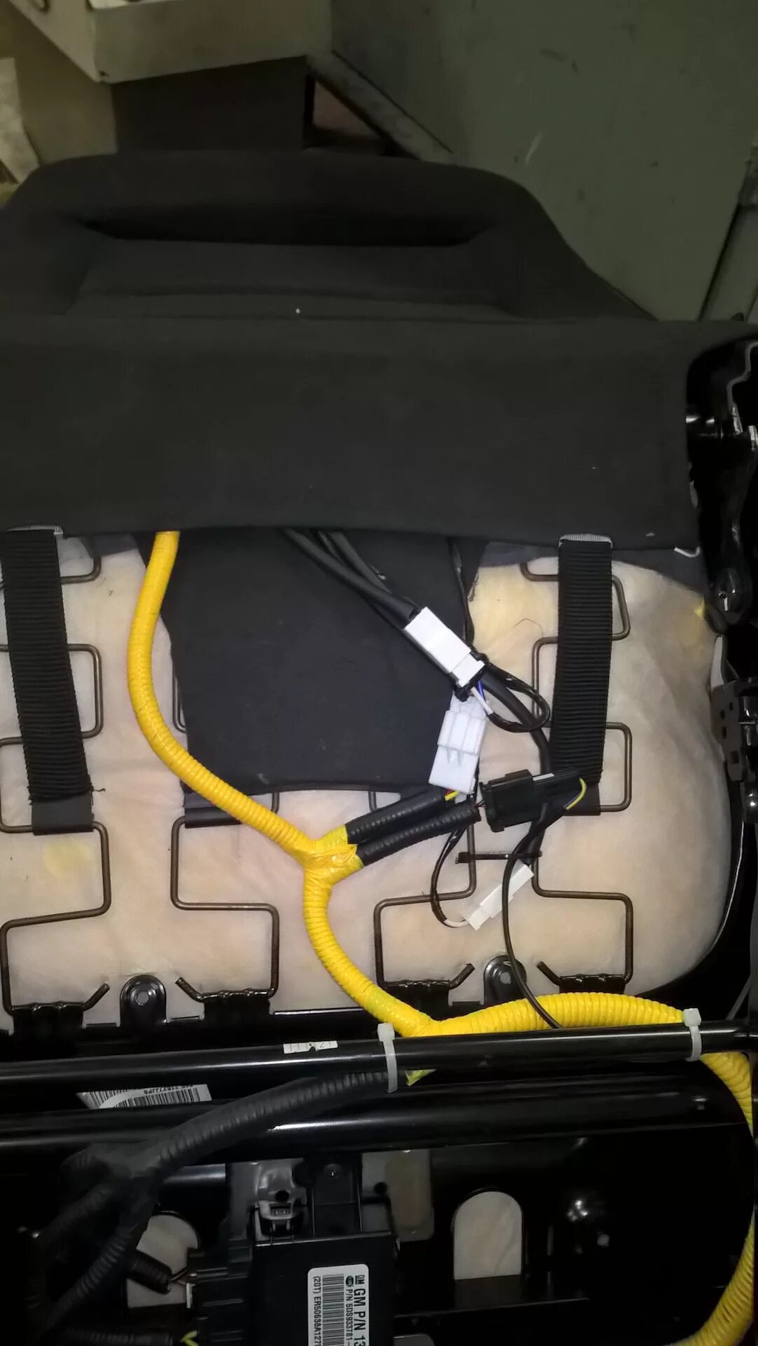 Почему отключается подогрев сидений. Почему отключается подогрев сидений. Почему отключается подогрев сидений. Мат подогрева сидений opel astra j артикул. Подогрев сидений штатный на opel astra c 2008.