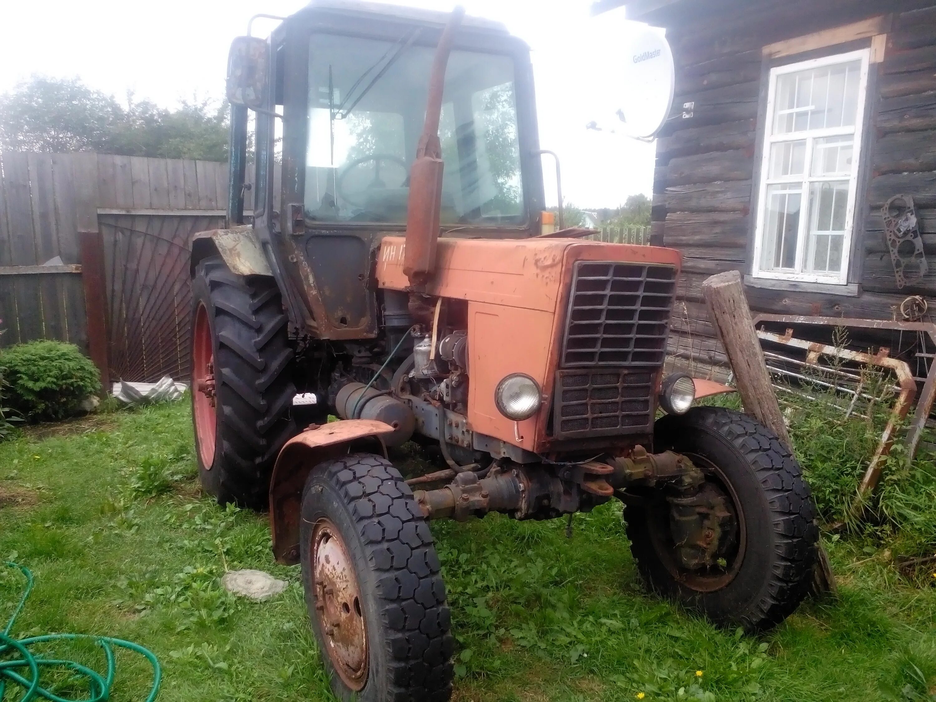 Мтз 82 красноярске. Мтз 80 82 50. мтз 82.1. мтз 80 трактор колхозный. трактор мтз 80 гнилой.
