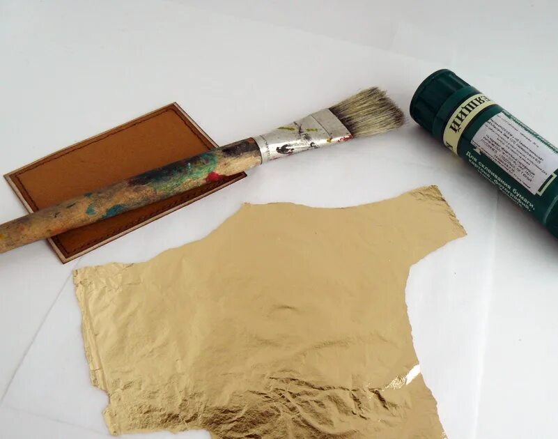 Декорирование сусальным золотом. Золочение иконы. Молочко для потали. Нанесение потали хлопья. Клей для потали на спиртовой основе.