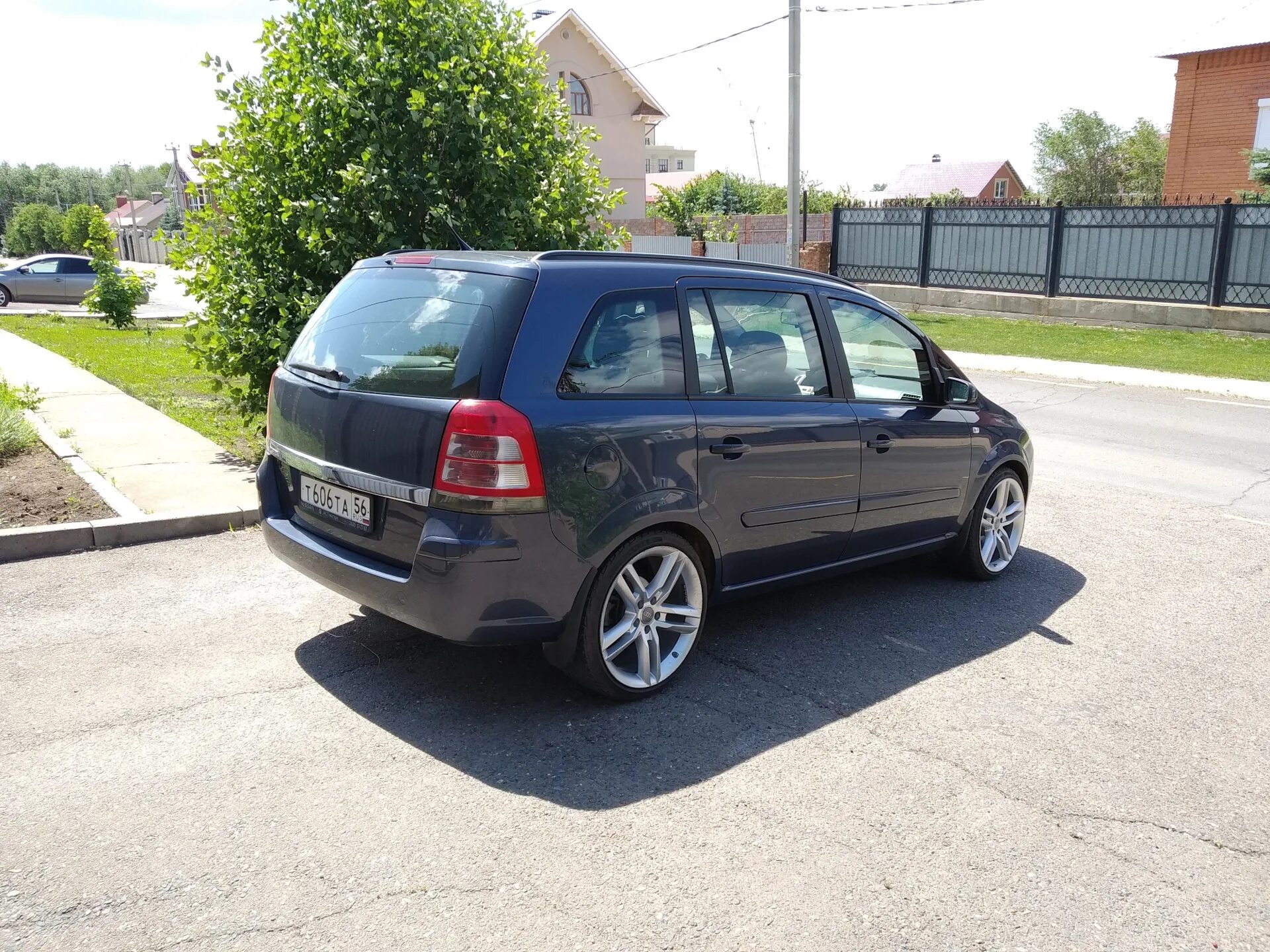 Opel zafira диски