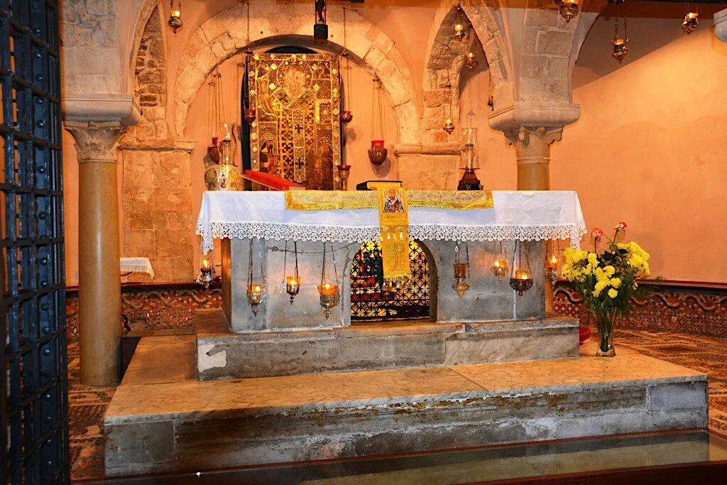 город бари мощи николая чудотворца храм. мощи святых чудотворцев. мощи святителя николая чудотворца. николая чудотворца. мощи николая чудотворца.