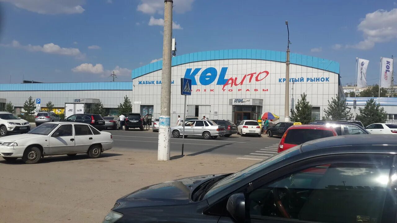 Авторынок актобе. Автомобили актобе. Хендай соната 2001. Бипек авто. Пере семьный машина актобе.