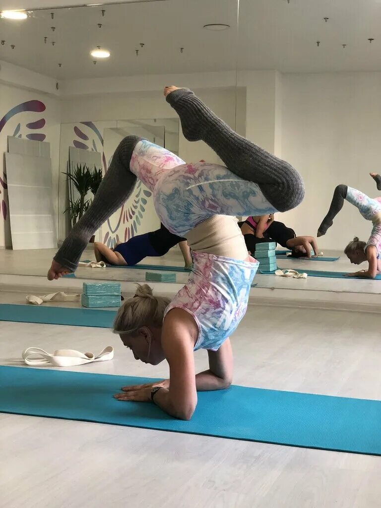 Flex компания вжесня. студия гимнастики и танцев анны серовой в спб. Mts ksenia flex. флекс занятия фитнес. флекс санкт петербург.