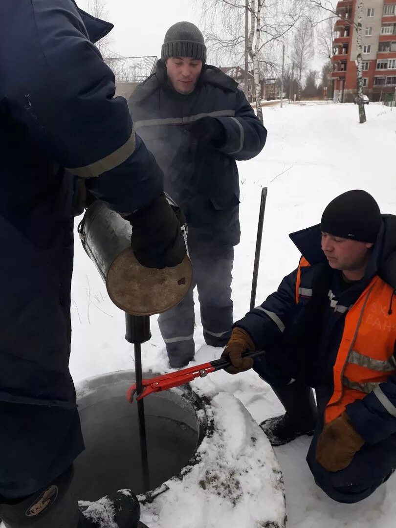 Сайт водоканала великий новгород. Отогрев пожарных гидрантов. Северный Водоканал. ГП Северный Водоканал. Водоканал крутая горка.