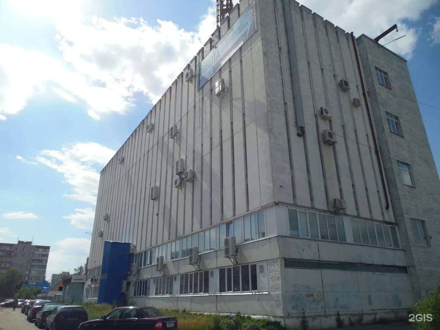 2 й микрорайон 19. Дома в актау 2 й микрорайон. 24 й микрорайон волжский. 19 микрорайон ангарск. 3 мкр 2 дом курган.