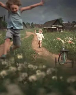 Ах как в детстве тянулось