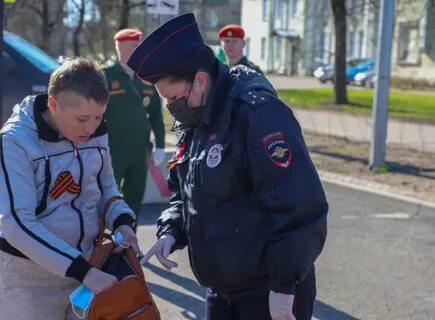 Полиция обеспечивает