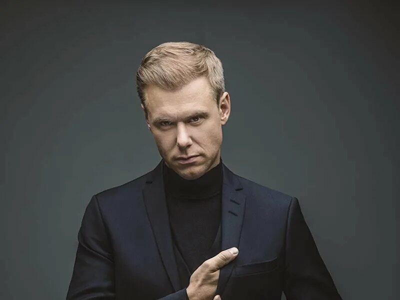 Ван бьюрен. Слушать музыку ван. Армин ван бюрен фото. Слушать музыку ван. Armin van buuren обои на рабочий стол.