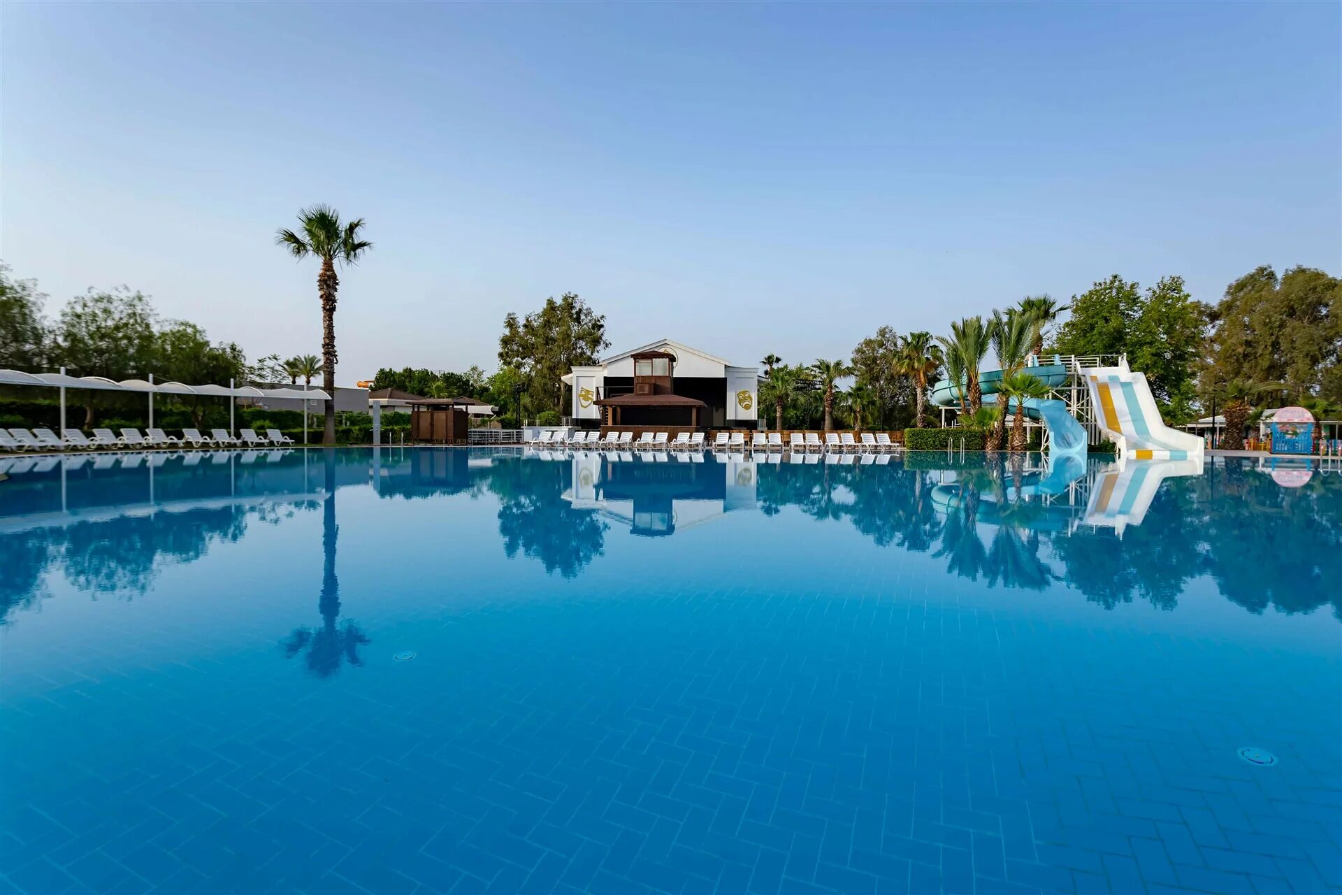 Отель эйфория сиде турция 5 звезд. Euphoria palm beach resort. Эйфория палм бич 5 сиде турция. Эйфория палм бич 5 сиде. Отель euphoria palm beach resort 5*.
