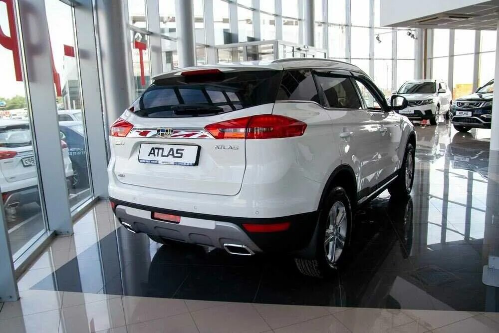 Купить новый джили атлас про. Geely Atlas 2021. Кроссовер Geely Atlas Pro. Geely Atlas Pro белый. Новый Geely Atlas Pro 2021.