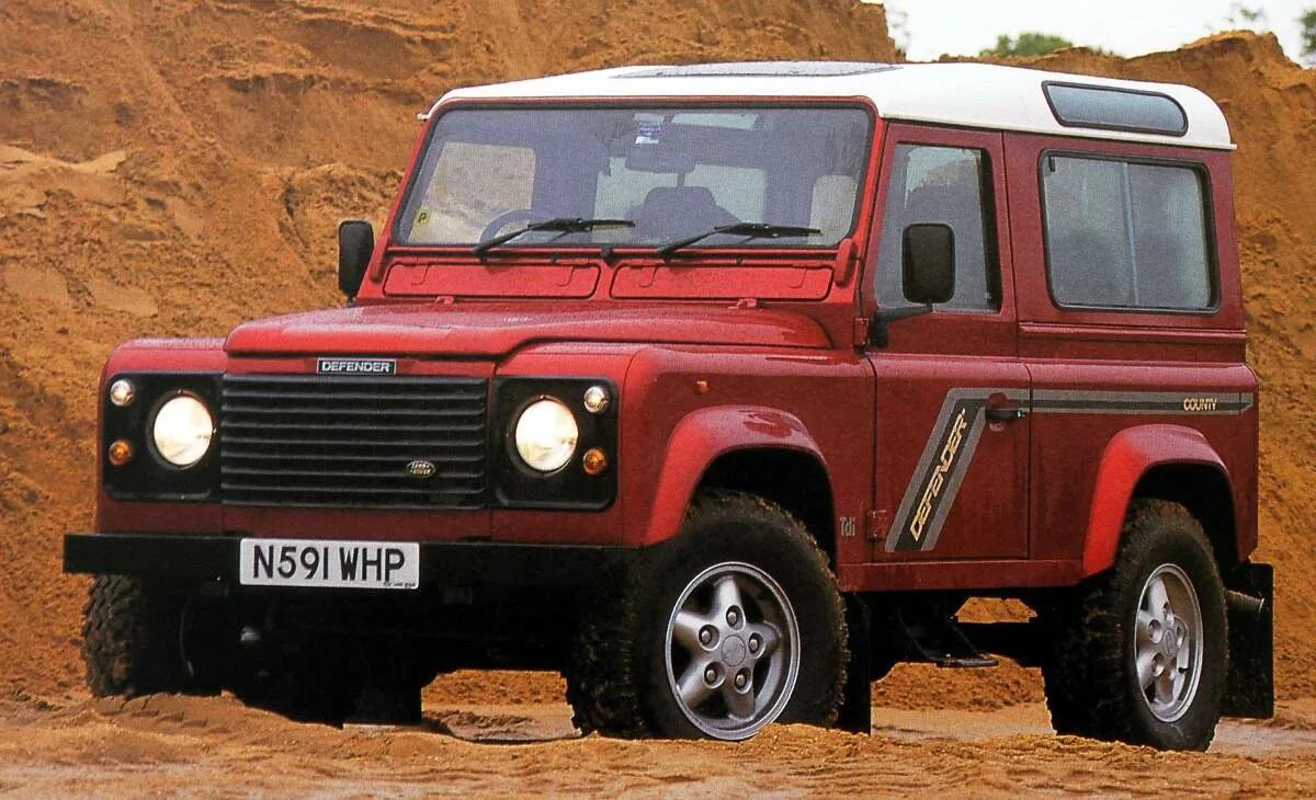 N defender. Дефендер 1990. Дефендер 110 1990. Лэнд Ровер Дефендер 1990. Дефендер 3.