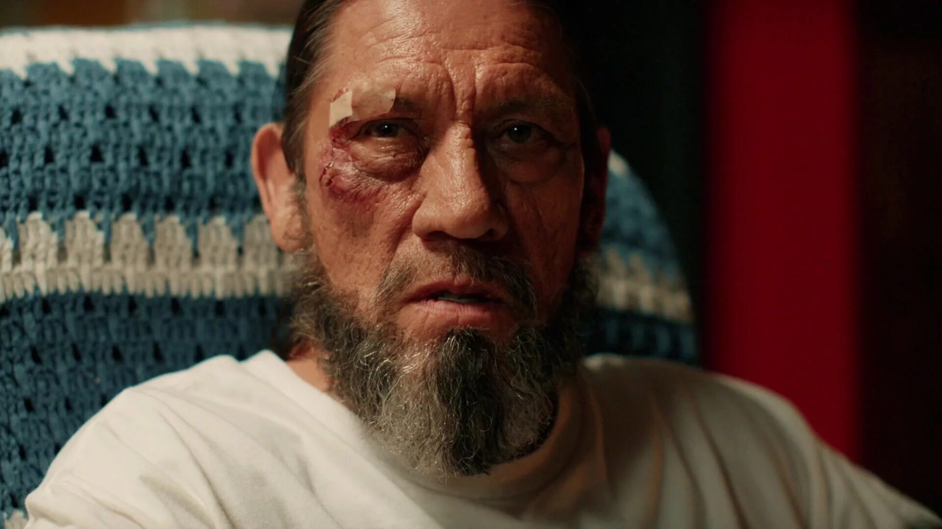 Видео крутой чувак. Дэнни трехо крутой. Видео крутой чувак. Дэнни трехо фильм бэд асс. Крутой чувак (2011).