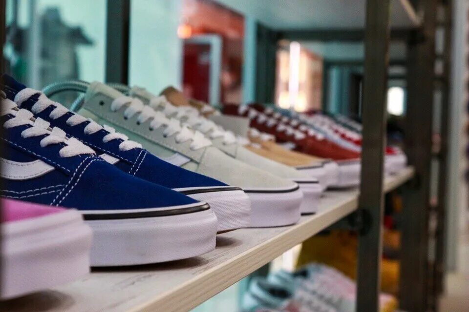 Магазин форвард в ставрополе. Спортивная одежда ставрополь. Форвард спортивная одежда сборной россии экипировка. Спортивная одежда ставрополь. Яндекс фирменная одежда.