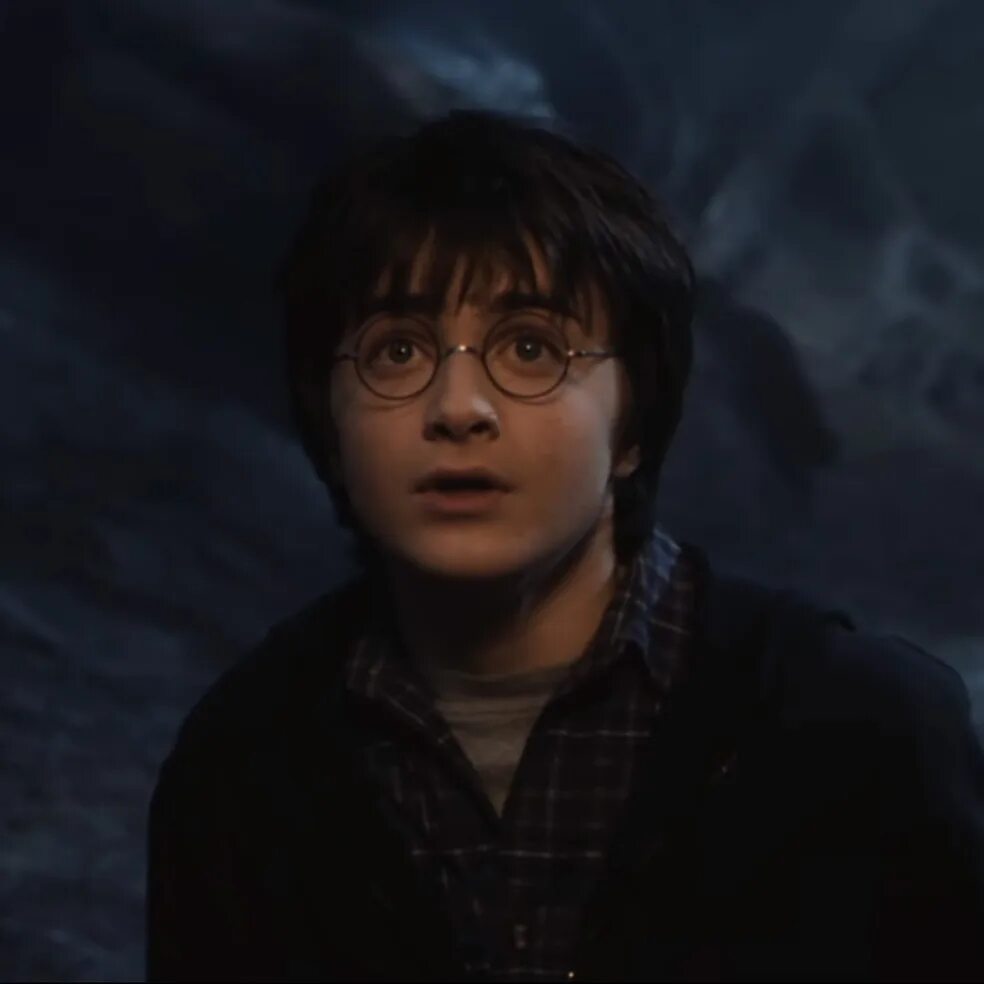 Дэниел рэдклифф узник азкабана. Гермиона бьет рона. Поттер сбежал. Поттер сбежал. Поттер сбежал.