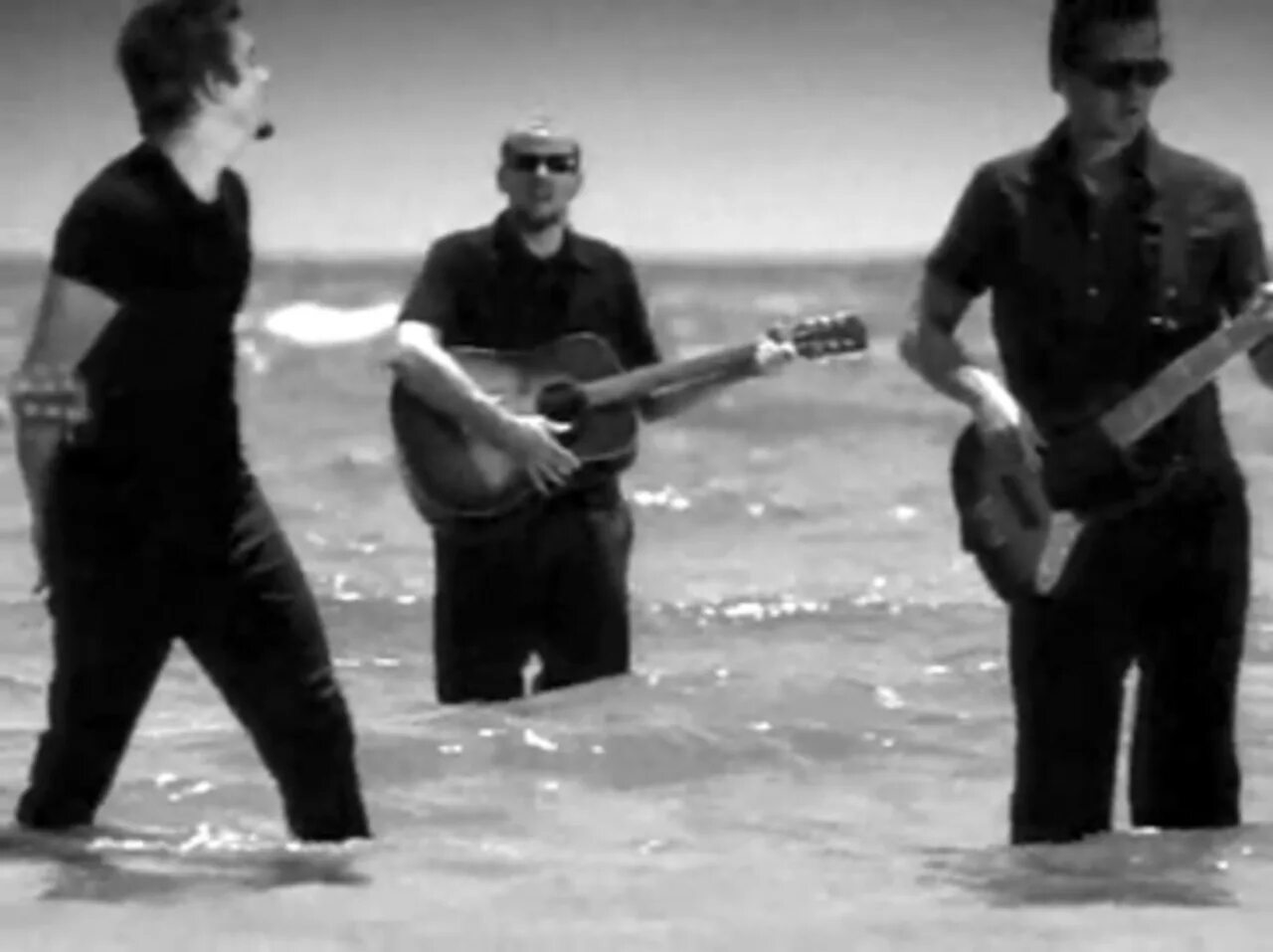 Песня когда нибудь круг. Sugar ray someday. sugar ray - 14:59 (1999). sugar ray 14:59. песня on a beach on a boss.
