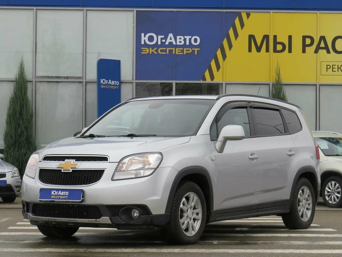 Купить шевроле в белгородской области. Chevrolet Orlando 1.8 МТ, 2013. Машина Шевроле в Краснодаре.