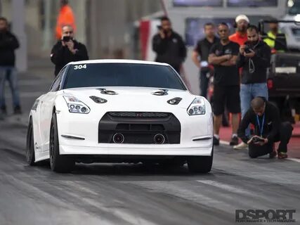Nissan gtr drag