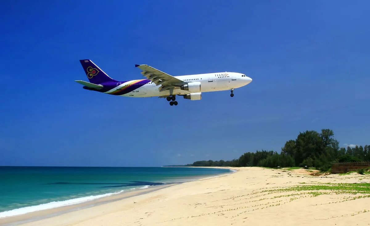 Остров пхукет аэропорт. Пхукет аэропорт терминалы. Аэропорт пхукет. Аэропорт острова пхукет. Аэропорт тайланда пхукет.