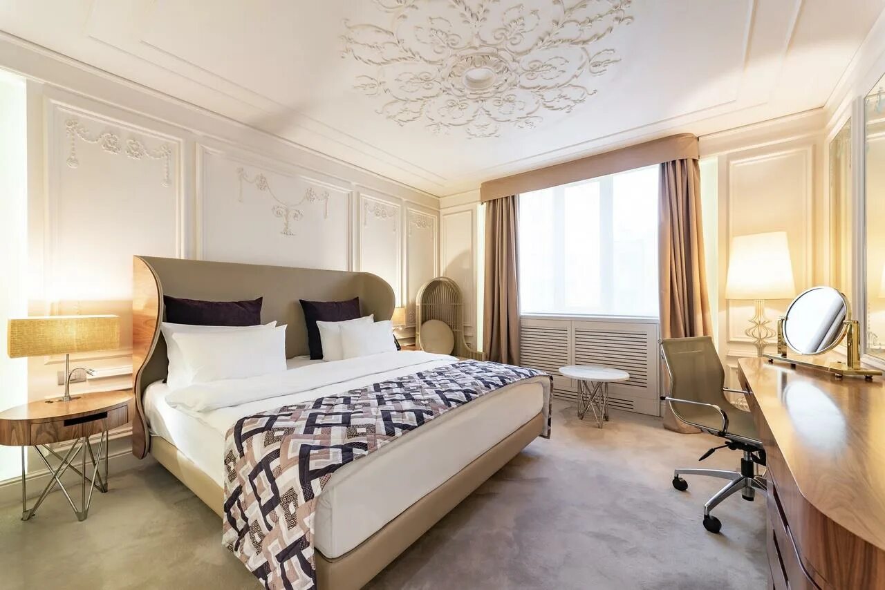 Crown by renaissance development. Краун плаза санкт-петербург. crown hotel санкт петербург. crown hotel by renaissance development лиговский просп 61 санкт-петербург. crown hotel by renaissance development лиговский.