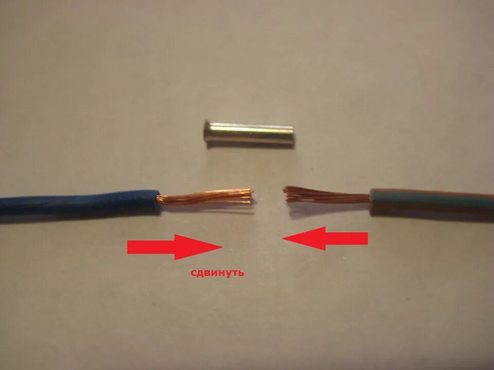 Соединение медной гильзой. Многожильный провод к одножильному проводу соединить. Соединение одножильного провода с многожильным проводом. Соединитель многожильного провода 6мм2. Соединение гибкого медного кабеля 6 мм.
