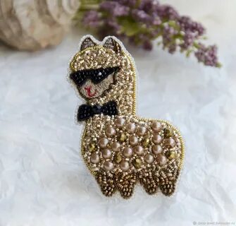 Лама из бисера крестиком