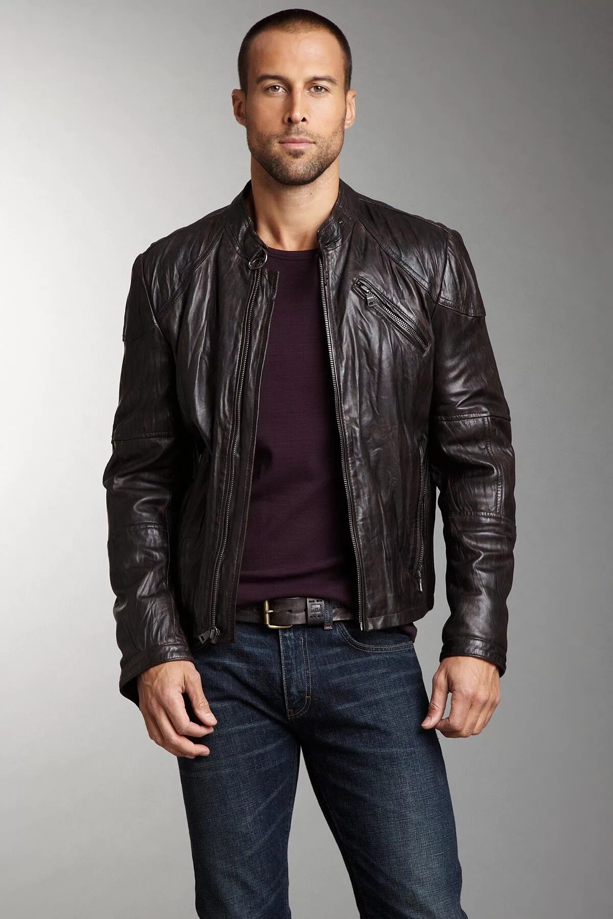 Kenneth Cole Leather Jacket. Кожаная куртка Castro men. Kenneth Cole New York куртка мужская кожаная. Мужчина в кожаной куртке. Мужская одежда кожаная куртка