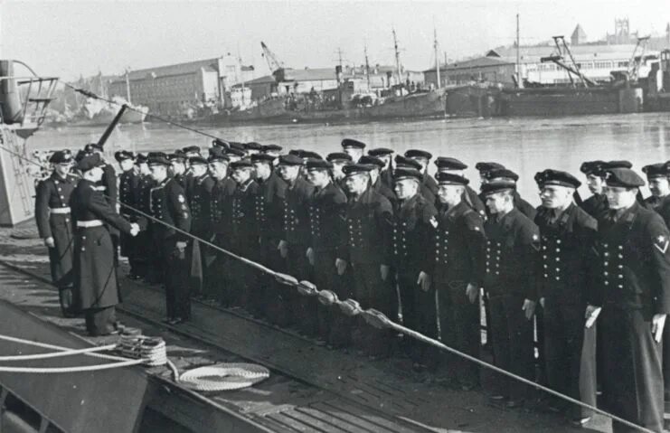 Gpt 166 экипаж. Подлодка u166. u-166 1942. ю166 подводная лодка. u 166 немецкая подводная лодка.