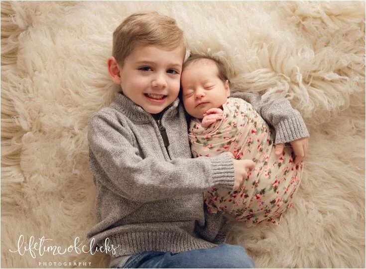 Look at little sister. Sister rules. Look at little sister. Sisters одежда. Look at little sister.